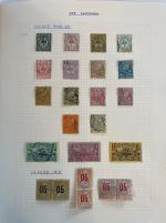 Stamp of Large Lots and Collections Divers : 1905-1970, Dans deux reliures électriques,