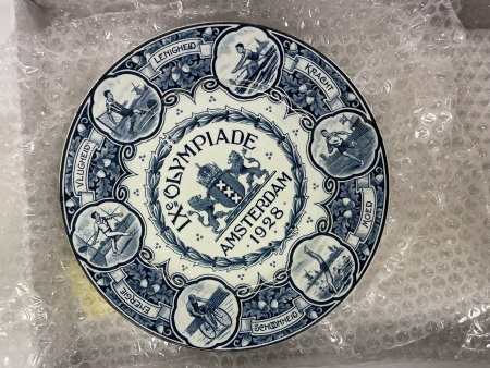 Stamp of Olympics » 1928 Amsterdam » Memorabilia 1928 Amsterdam: Commemorative plate in blue and white