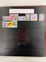 Stamp of France » Collections 1920-1995, dans quatre classeurs, plusieurs centaines