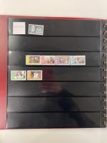 Stamp of France » Collections 1920-1995, dans quatre classeurs, plusieurs centaines