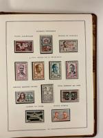Stamp of France » Collections 1849-1999, dans trois reliures Moc et feuilles pré-imprimées,