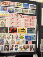 Stamp of France » Collections 1940-1992, Ensemble de 6 albums de timbres + vrac