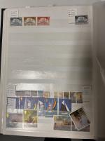 Stamp of Large Lots and Collections World : 1880-2000. In a very large and heavy box, thousands