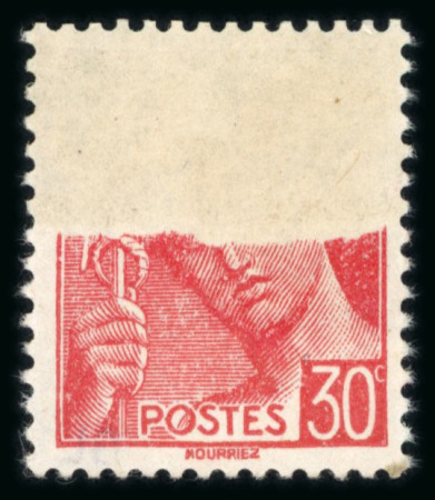 Stamp of France » Collections France : 1900-1970, dans un carton, ensemble type vrac sur feuilles d'album.