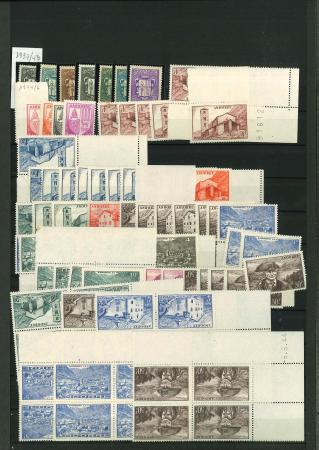 Stamp of Colonies françaises » Andorre (Poste française) Andorre : 1974-2018, dans un très gros classeur ensemble très fourni de plusieurs centaines de timbres
