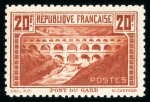 Stamp of France » Collections 1849-2022, dans 15 albums DAVO + une chemise, collection