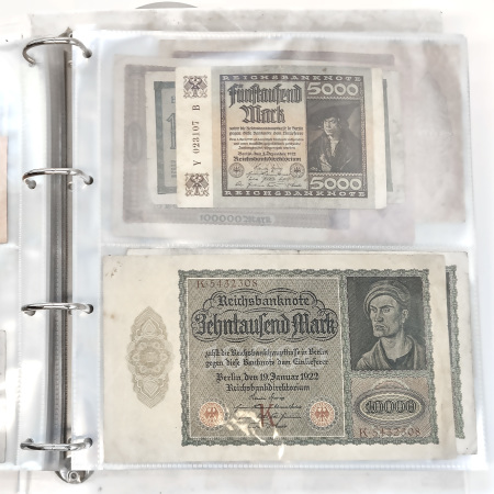 1849-1970s, Collection of banknotes and coins in two albums.