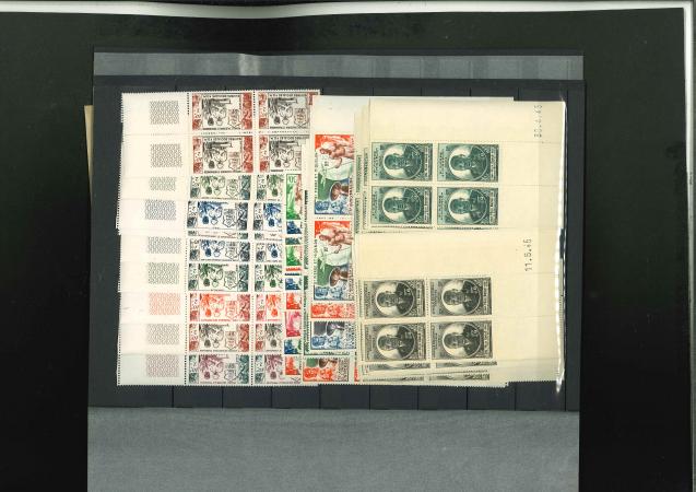 Stamp of Colonies françaises »  Grandes séries coloniales Grandes Séries Coloniales : 1933-1966, bel ensemble