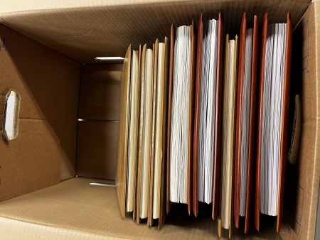 Stamp of France » Collections 1920-2003, dans huit reliures Yvert collection de France