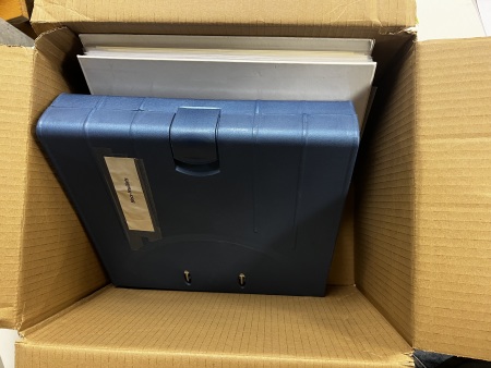 Stamp of France » Blocs et Feuillets 1975-2018, dans deux gros classeurs, stock de plusieurs