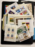 Stamp of Large Lots and Collections 1930s-1980s large collection of miniature sheets from