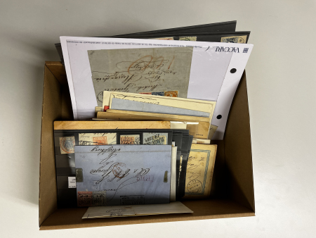 Stamp of Large Lots and Collections All World : 1840-1940, small box containing all world