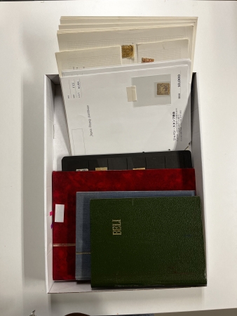 Stamp of Japan » Collections and Lots 1871-1900, large lot in 3 albums and a number of pages, with dragon issues.