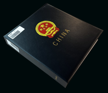 Stamp of China » Collections and Lots China 2000-07, complete mint n.h. collection in a Davo album with all Souvenir sheets