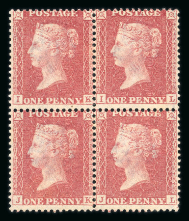 Stamp of Great Britain » Collections 1857 to 1992 mint "Investment accumulation" of 60 single items or sets in a black stock book