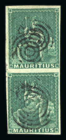 Stamp of Mauritius » 1858-62 Britannia Issues (SG 26-35) 1858-1862 Britannia (4d) green, a very fine vertical pair