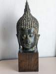 Stamp of Feldman International Auctions » Art d'Orient & d'Extrême-Orient / Asian & Oriental Art Tête de Bouddha en bronze, Thaïlande, Sukhothaï, XVIII-XIXe