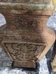 Stamp of Feldman International Auctions » Art d'Orient & d'Extrême-Orient / Asian & Oriental Art Paire de grands vases couverts en jade vert et brun