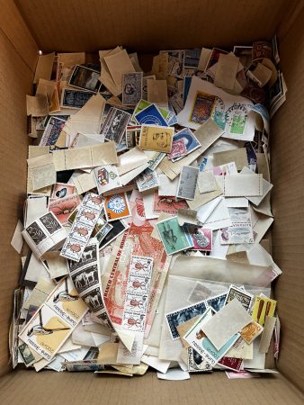 Stamp of Large Lots and Collections All World : 1860-2000, very extensive item