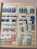Stamp of Austria » Collections and Lots  1945-60, Grosses A4 Einsteckalbum mit Doubletten