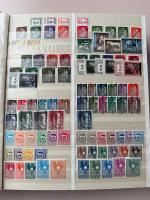 Stamp of Austria » Collections and Lots  1945-90, grosser Doublettenbestand in dickem A4-Einsteckalbum