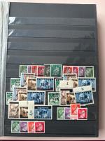 Stamp of Austria » Collections and Lots  1945-57, Doublettenbestand in 2 A4-Einsteckalben
