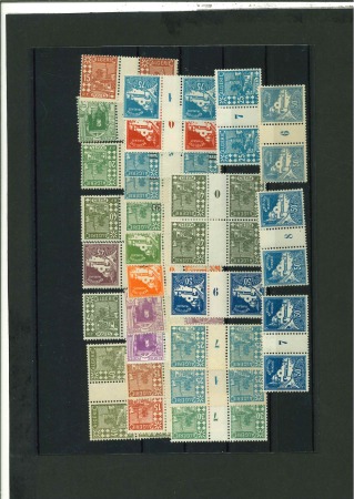 Stamp of Colonies françaises » Algérie 1926-1931, lot de 27 paires avec  Millésimes tous type