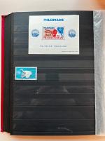 Stamp of Colonies françaises » Colonies Francaise Collections et Lots DOM/TOM : 1950-2005, dans trois classeurs ensemble