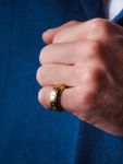 Stamp of Feldman International Auctions Bague GRAFF Florence