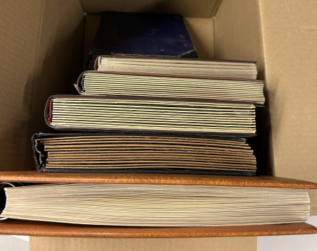 Stamp of Large Lots and Collections » Late Lots 1852-1984 Collections and duplications Italy & Colonies, Fiume, Vatican