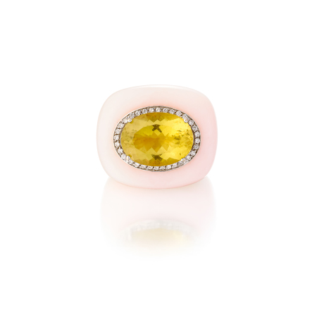 Stamp of Feldman International Auctions Bague pierre rose dure et citrine