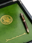 Stamp of Feldman International Auctions » Bijoux - Haute Joaillerie / Jewellery MONTBLANC, stylo plume Signatures For Freedom, Theodore Roosevelt (1901-1909), Edition Limitée n°13/50