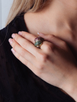 Stamp of Feldman International Auctions Bague émeraudes et rubis