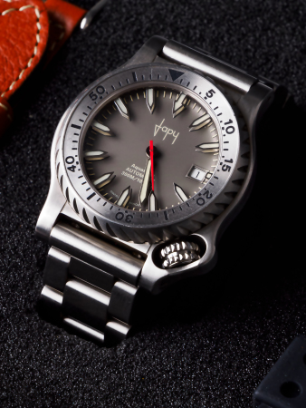 Stamp of Feldman International Auctions » Montres / Watches JAPY GMT et Aquatique échangeables