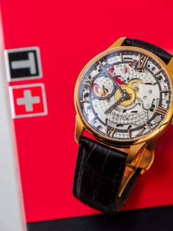 Stamp of Feldman International Auctions » Montres / Watches TISSOT Chemin des Tourelles Squelette Mechanical