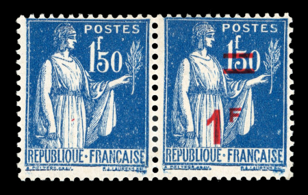 Stamp of France » Variétés et curiosités 1940, YT n° 485a en paire variété tenant à non surchargé