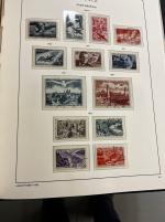Stamp of France » Collections 1849-1993, trois belles reliures Leuchtturm avec feuilles