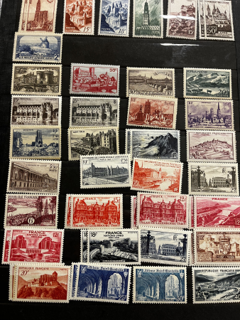 Stamp of France » Collections 1935-1976, ensemble de timbres neufs ** principalement