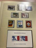 Stamp of Colonies françaises » Monaco 1980-1998, quatre gros classeurs et albums remplis