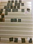 Stamp of France » Collections 1930-2000, dans un carton ensemble type vrac contenant