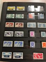 Stamp of France » Collections 1924-1997, dans trois gros classeurs ensemble type