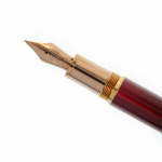 MONTBLANC Stylo-plume "Meisterstück Calligraphy Solitaire" Special Edition