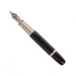 MONTBLANC Stylo-plume "Heritage Rouge et Noir 'Baby'" Special Edition