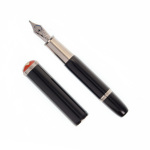 MONTBLANC Stylo-plume "Heritage Rouge et Noir 'Baby'" Special Edition